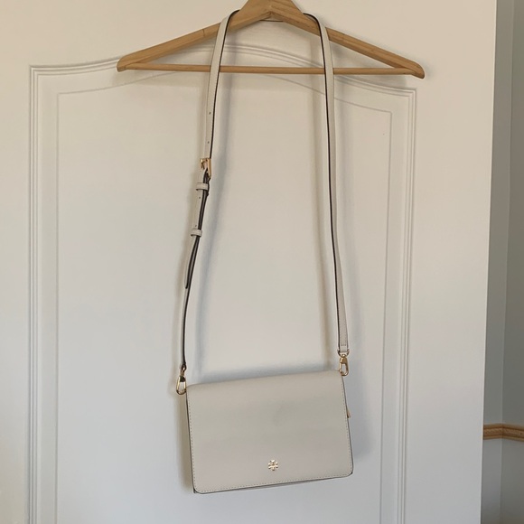Tory Burch Handbags - Tory Burch Cream Crossbody Bag